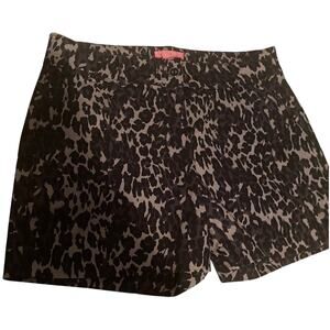 Issac Mizrahi NY Women's Chino Shorts Size 6 Animal Print Black Gray Classic